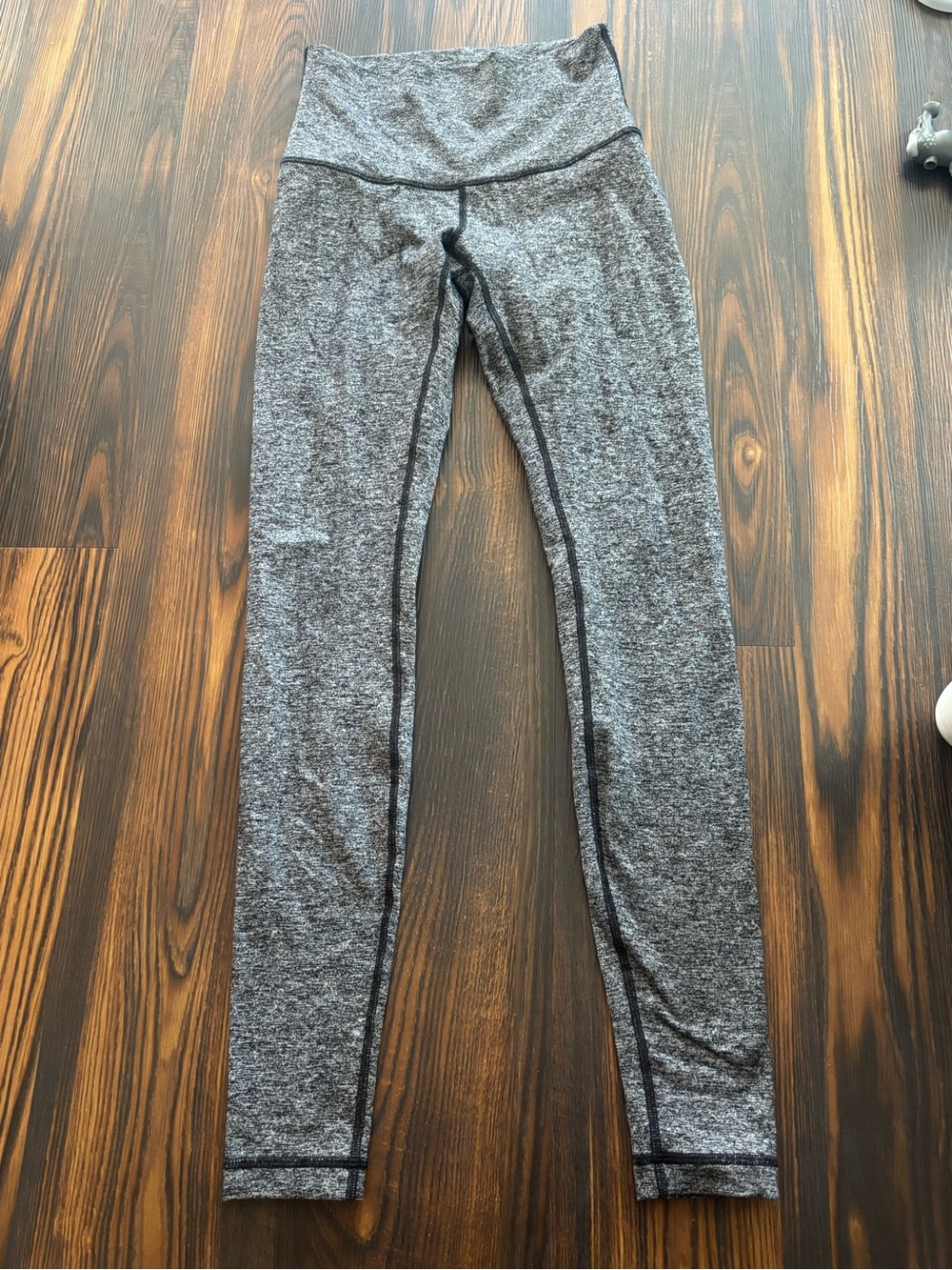 Lululemon Wunder Under 7/8 leggings